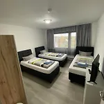 Feniks Apartamento *