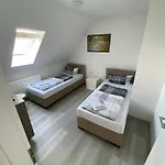 Feniks Apartamento