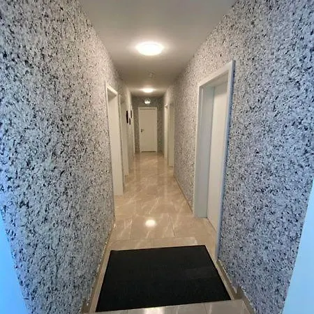 Apartment Feniks