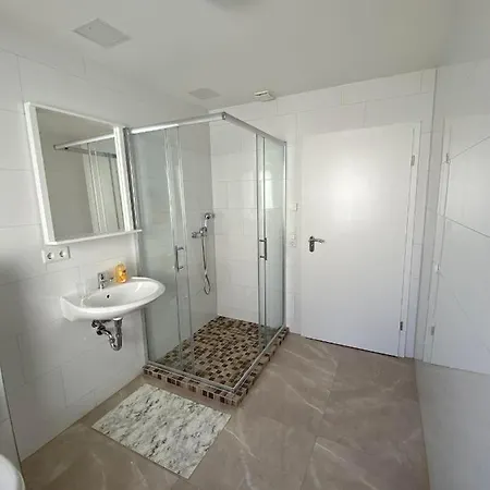 Feniks * بلومبرغ