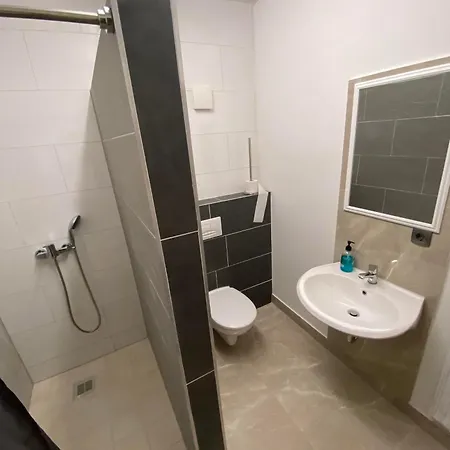 شقة Feniks بلومبرغ