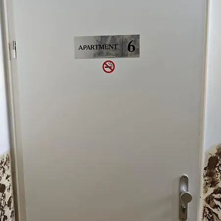 Feniks Apartamento *