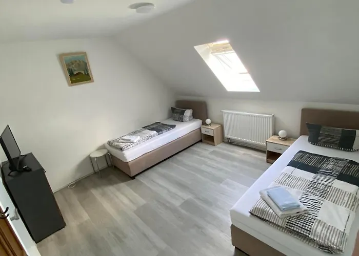 Feniks דירה בלומברג